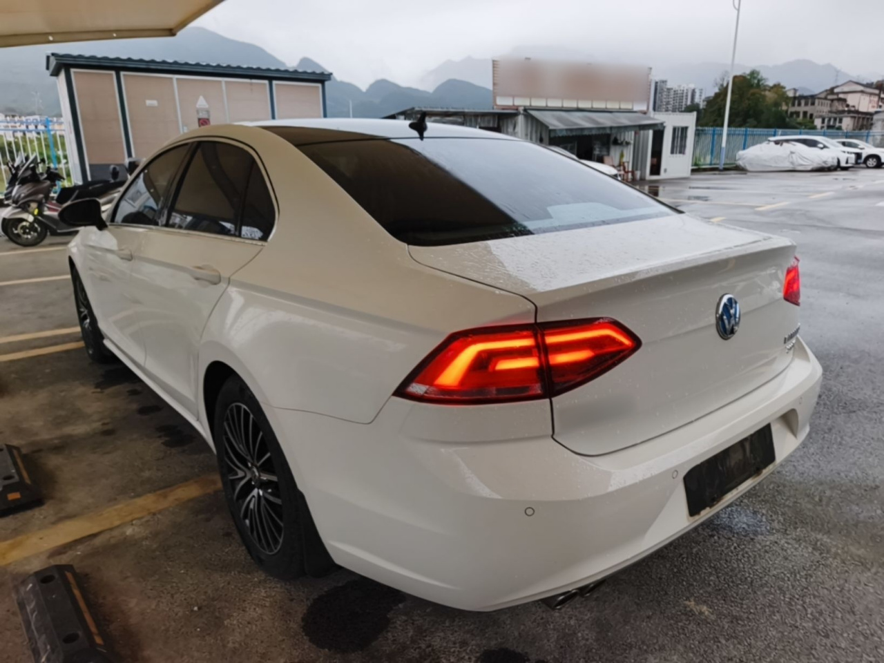 Lamando 2017 280TSI DSG Luxury photo 4