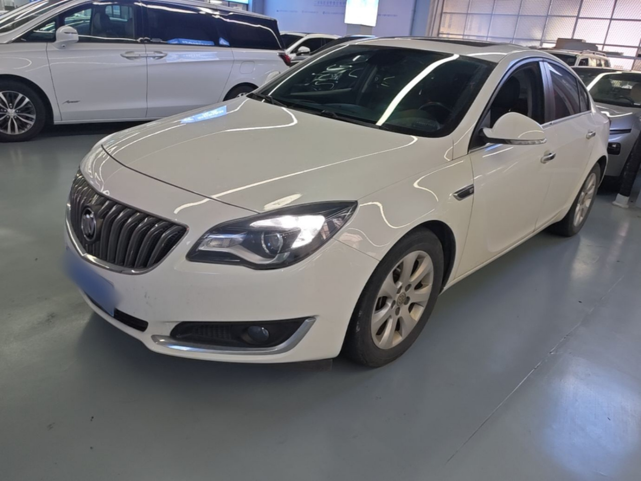 Regal 2015 1.6T Elite Tech