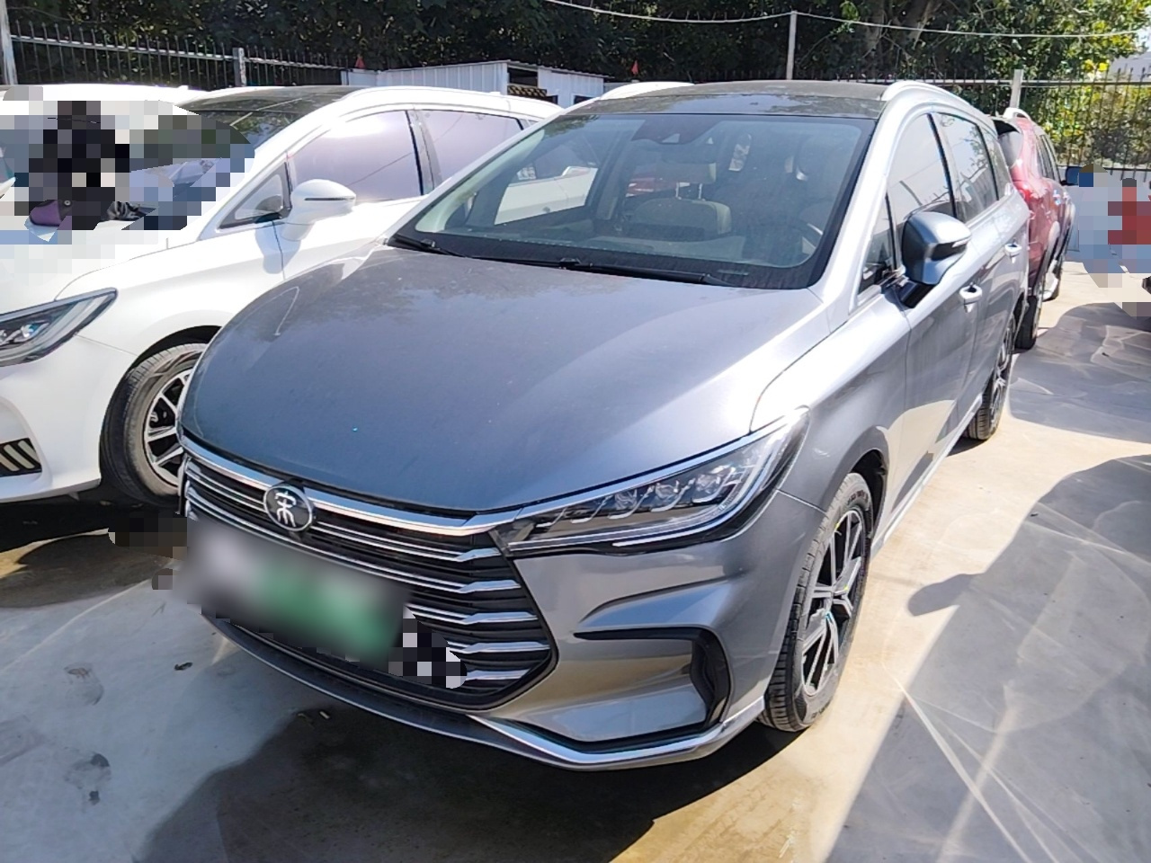 Song MAX EV 2022 DM-i 105KM Flagship