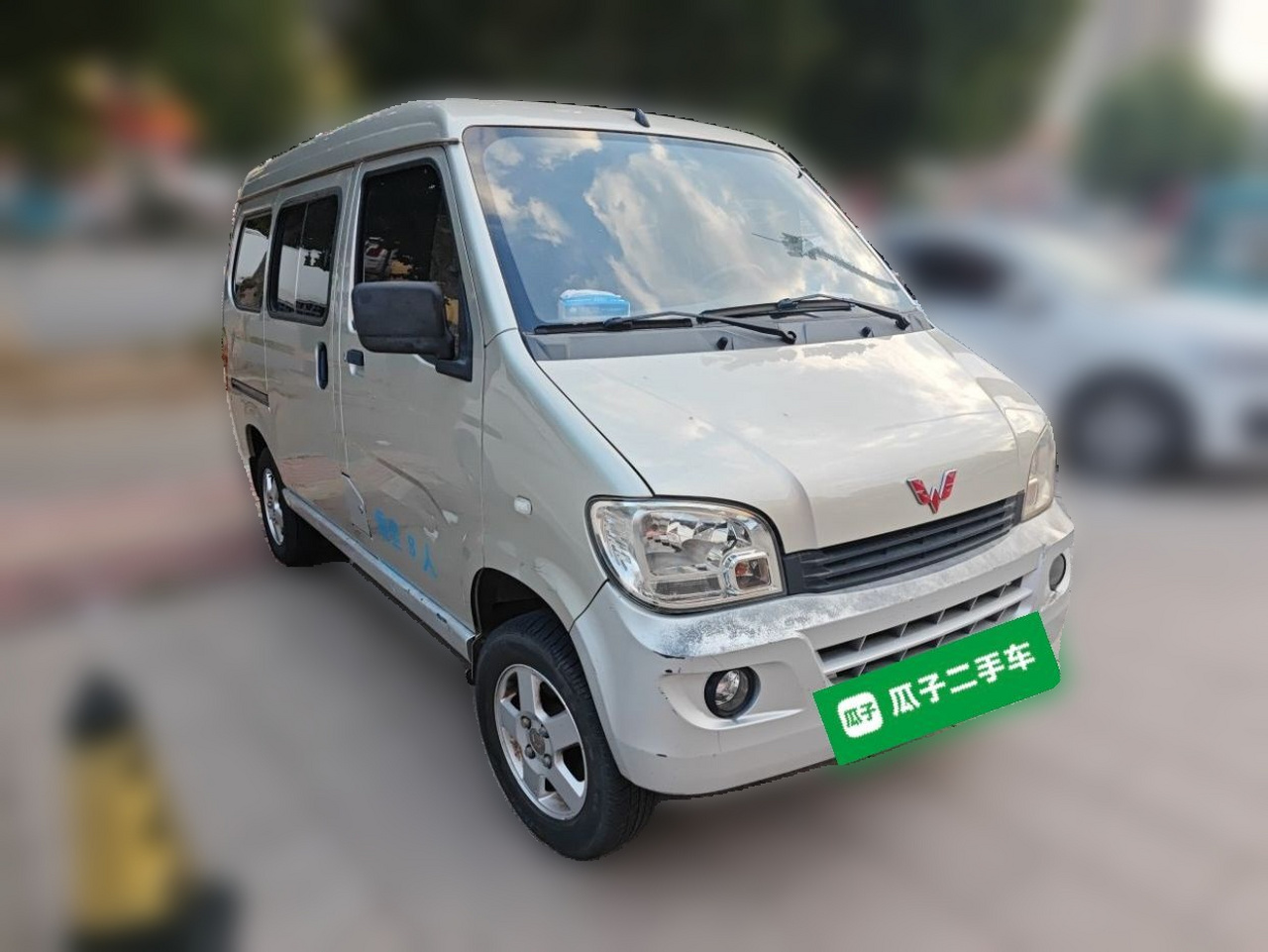 Wuling Zhiguang 2013 1.0L photo 3