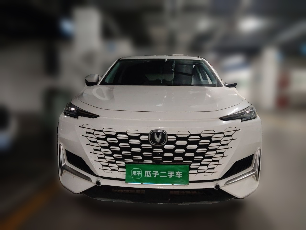 UNI-K 2021 2.0T Luxury photo 2