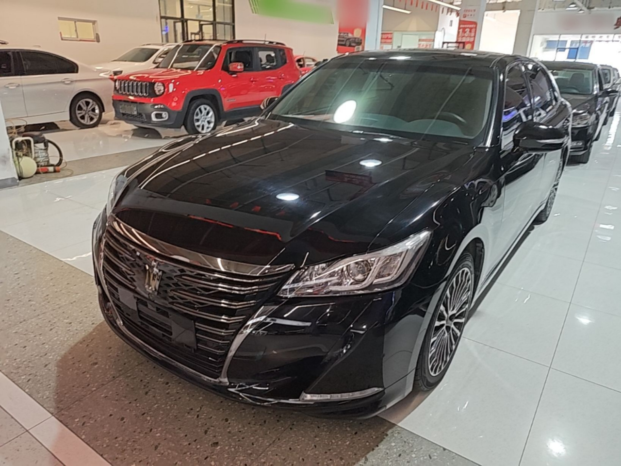 Crown 2018 2.0T Sport