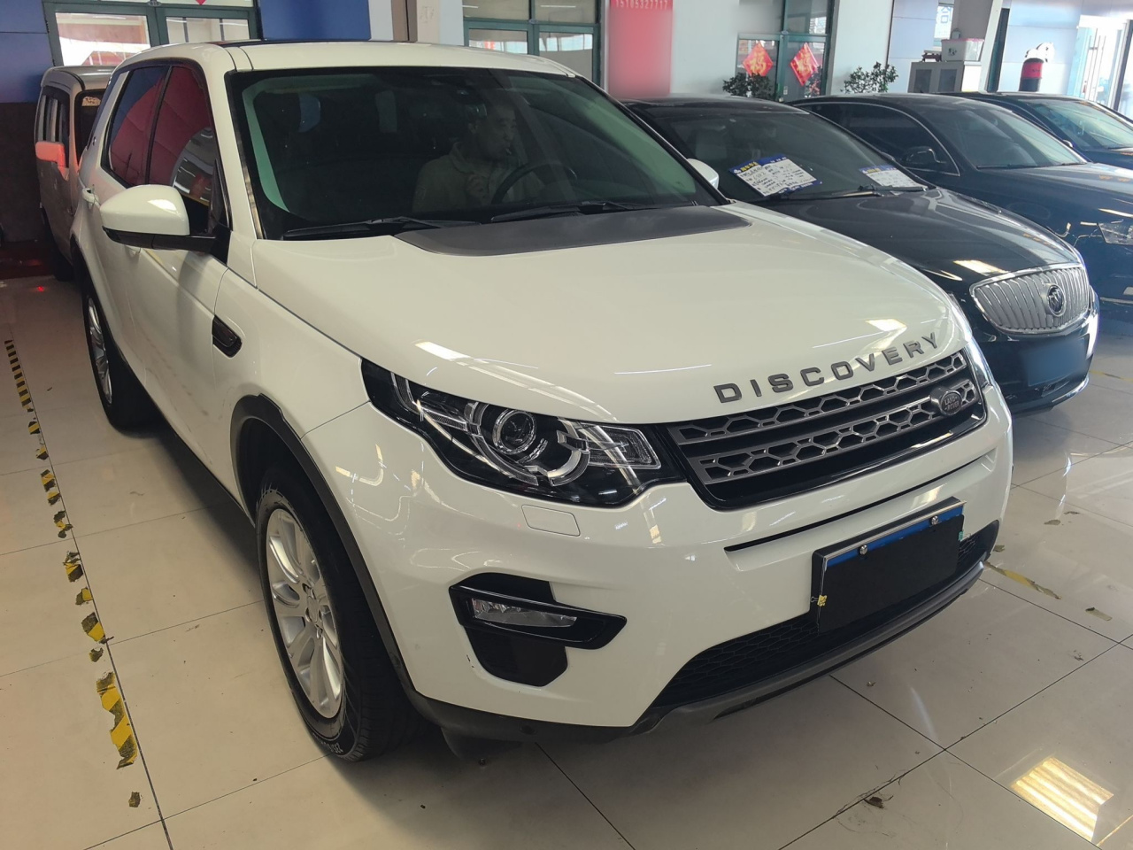 Discovery Sport 2018 240PS SE photo 4