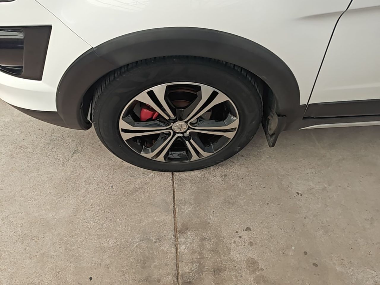 BAIC X25 2015 1.5L MT Elite photo 2