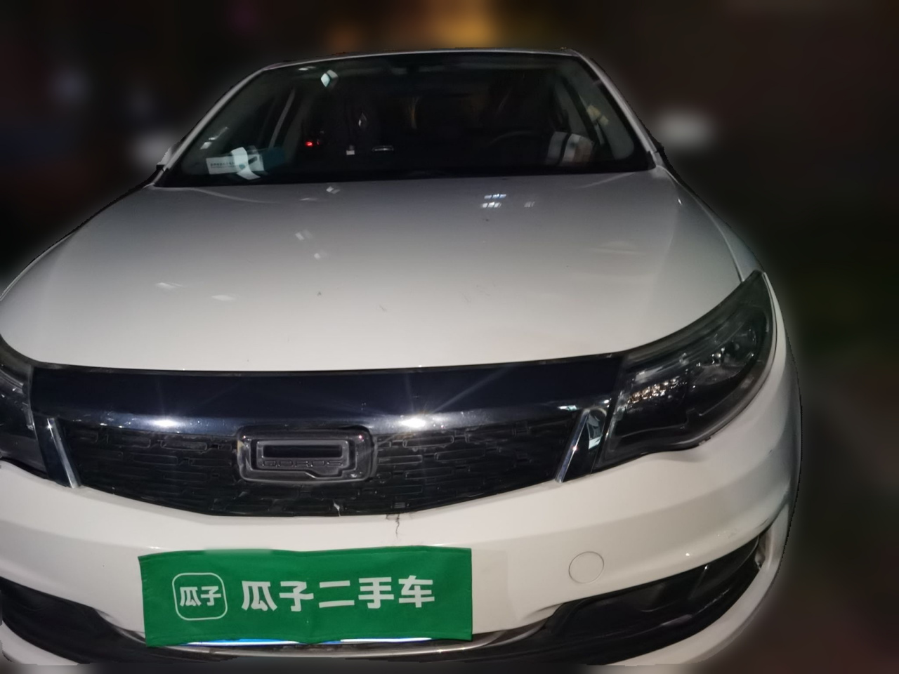 3 2016 Sedan 1.6L AT photo 2