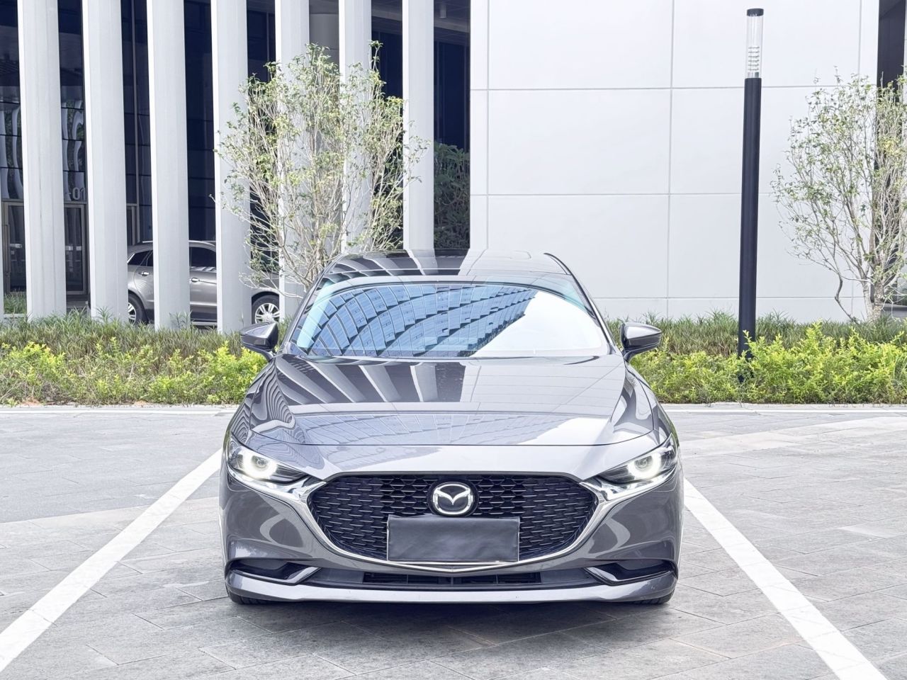3 Axela 2022 2.0L AT photo 2
