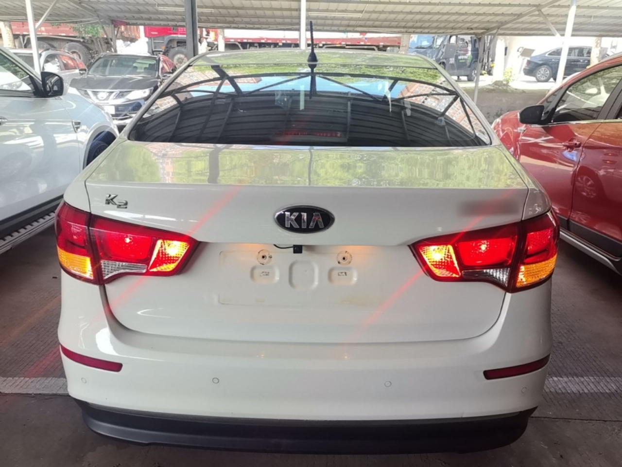 K2 2015 Sedan 1.4L AT GLS photo 3
