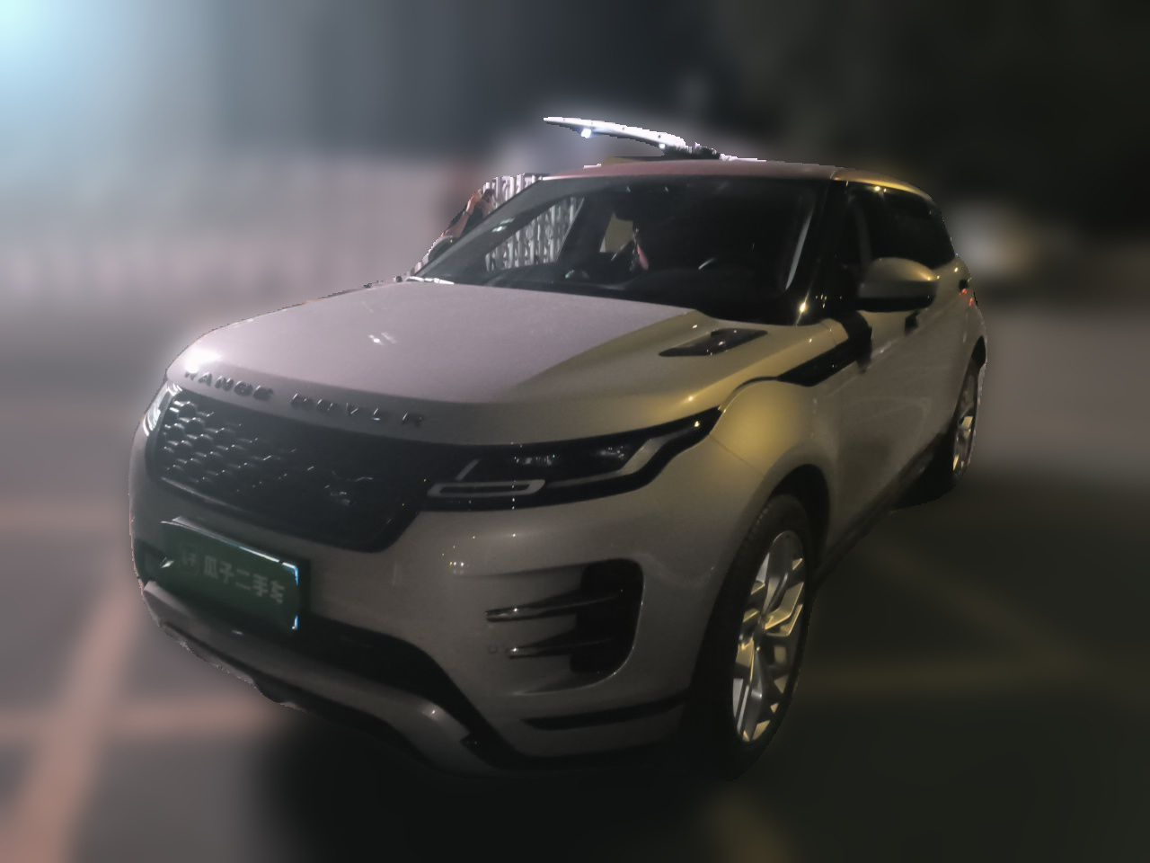 Range Rover Evoque 2022 Evoque L 200PS R-Dynamic Standard Elite