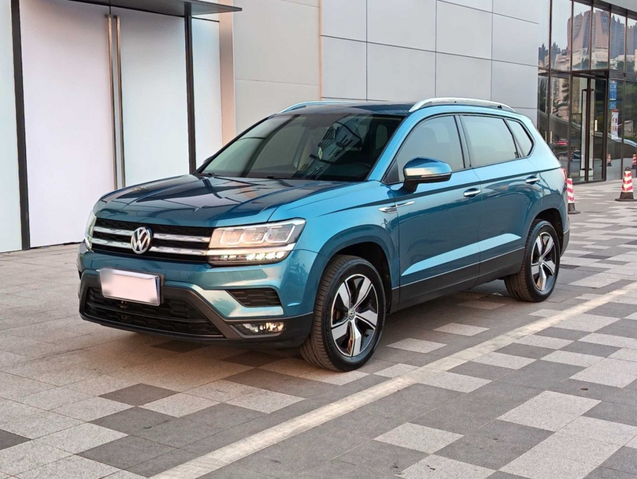 Tharu 2020 280TSI RWD Comfort China VI