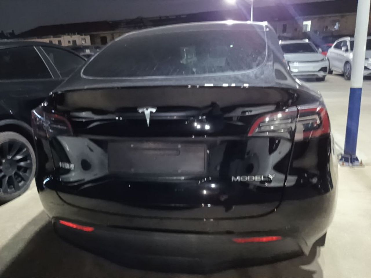 Model Y 2021 Standard Range RWD photo 5