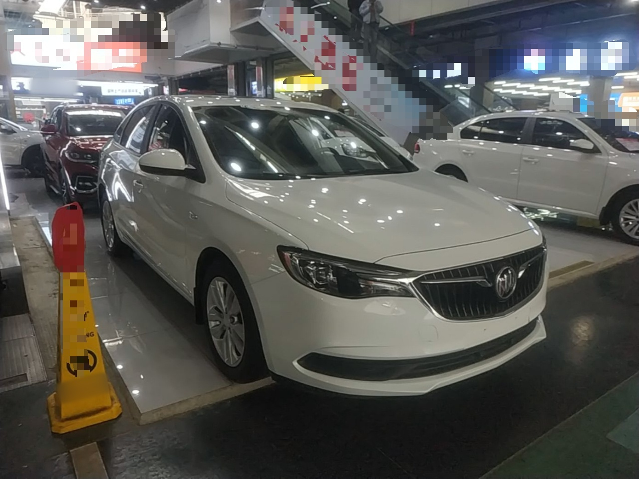 Excelle 2021 Facelift Classic 1.5L AT Elite photo 5
