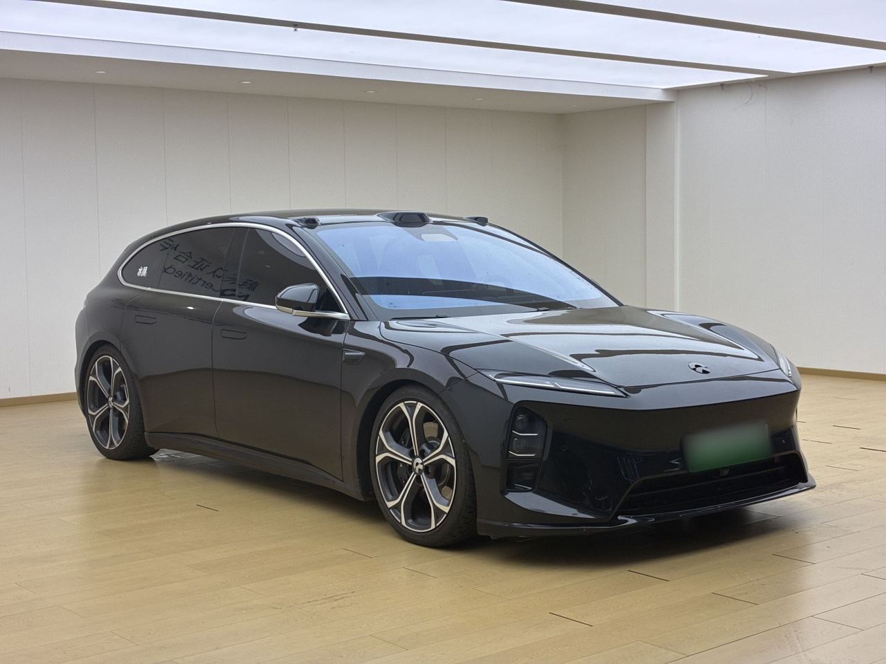 ET5T 2025 75kWh Touring photo 3