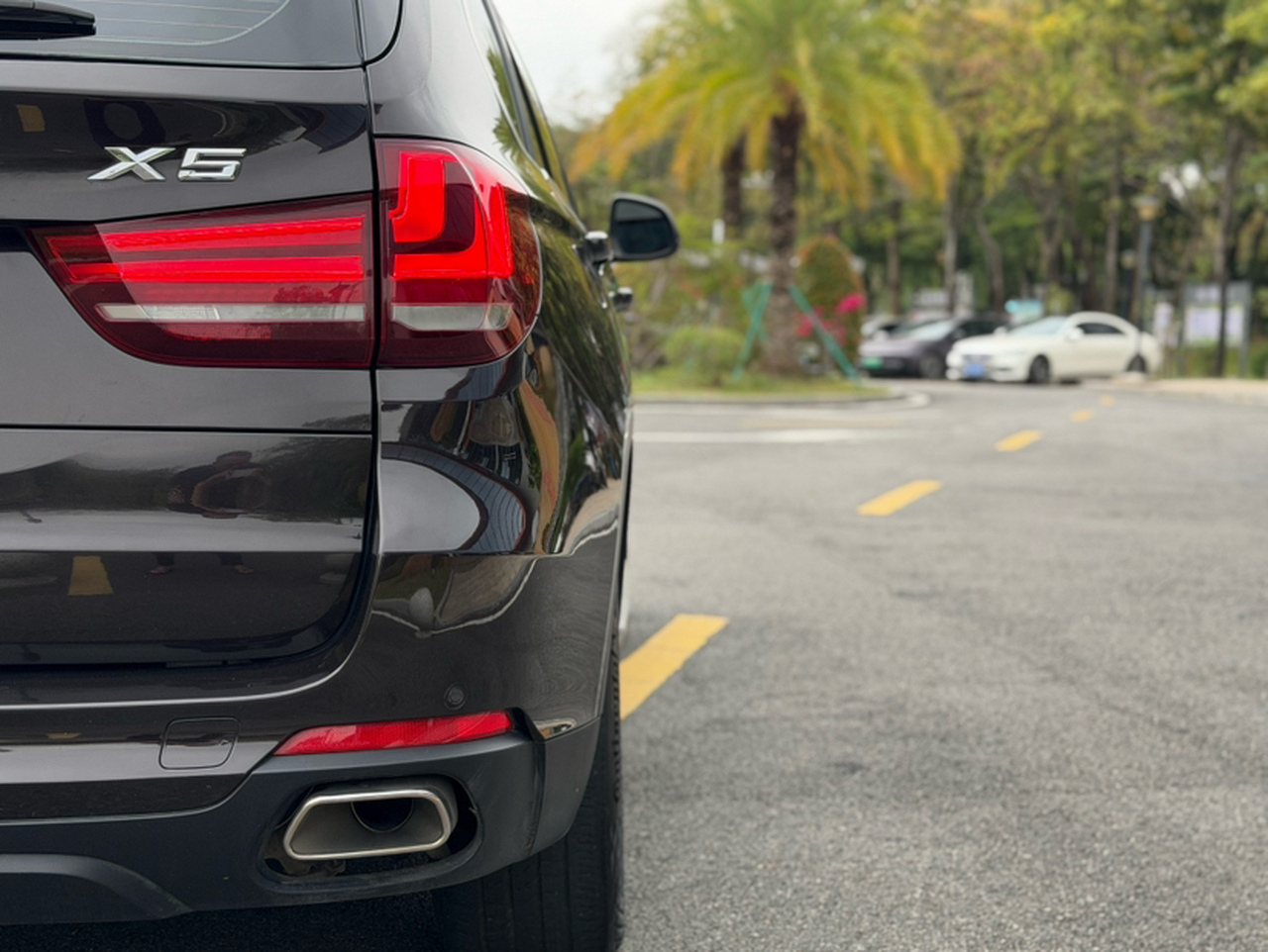 X5 Imported 2014 xDrive35i Leading photo 4