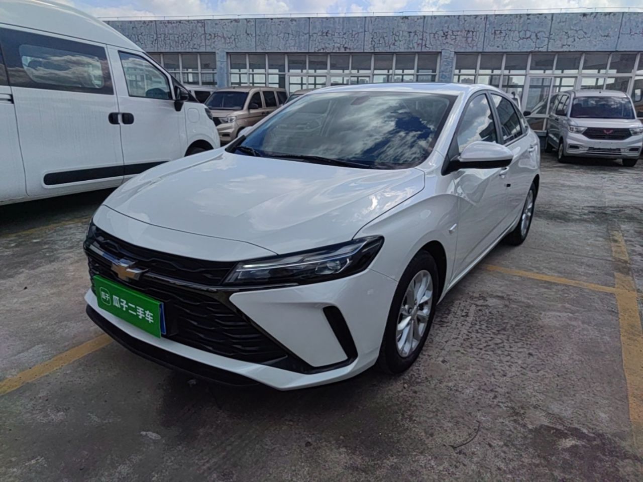 Cruze 2023 1.5L DCT Enjoy