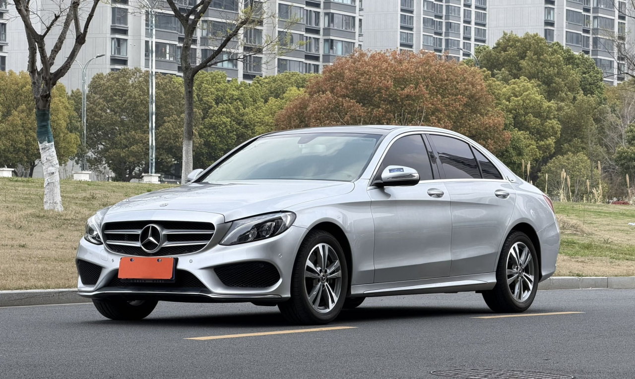 C-Class 2018 C 200 L Sport