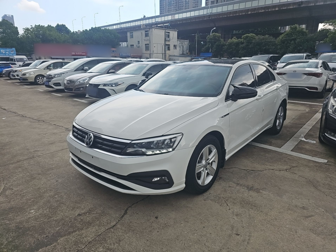 Lamando 2021 230TSI DSG