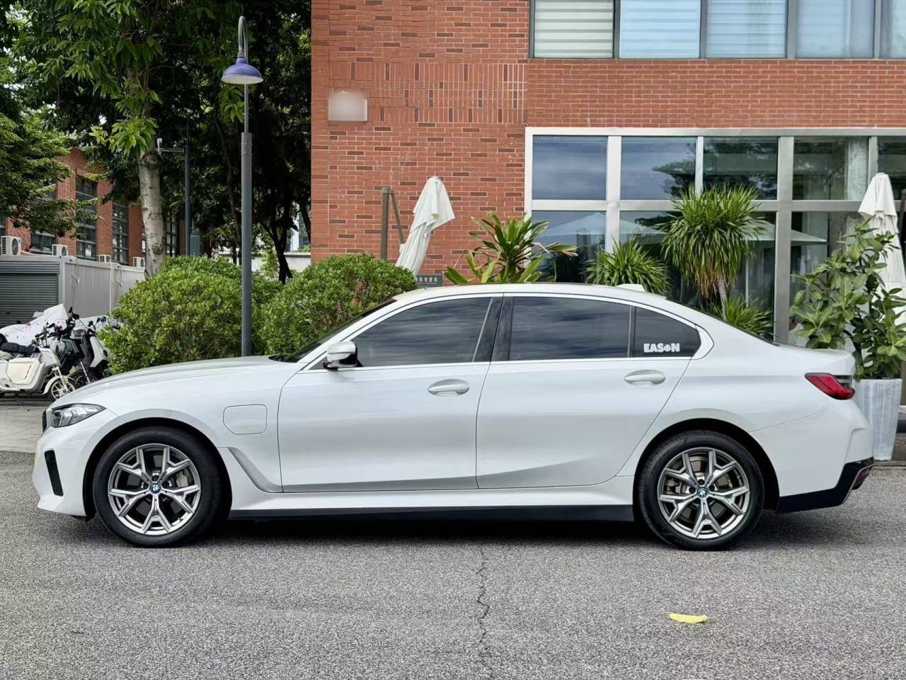 i3 2022 eDrive 35 L photo 3