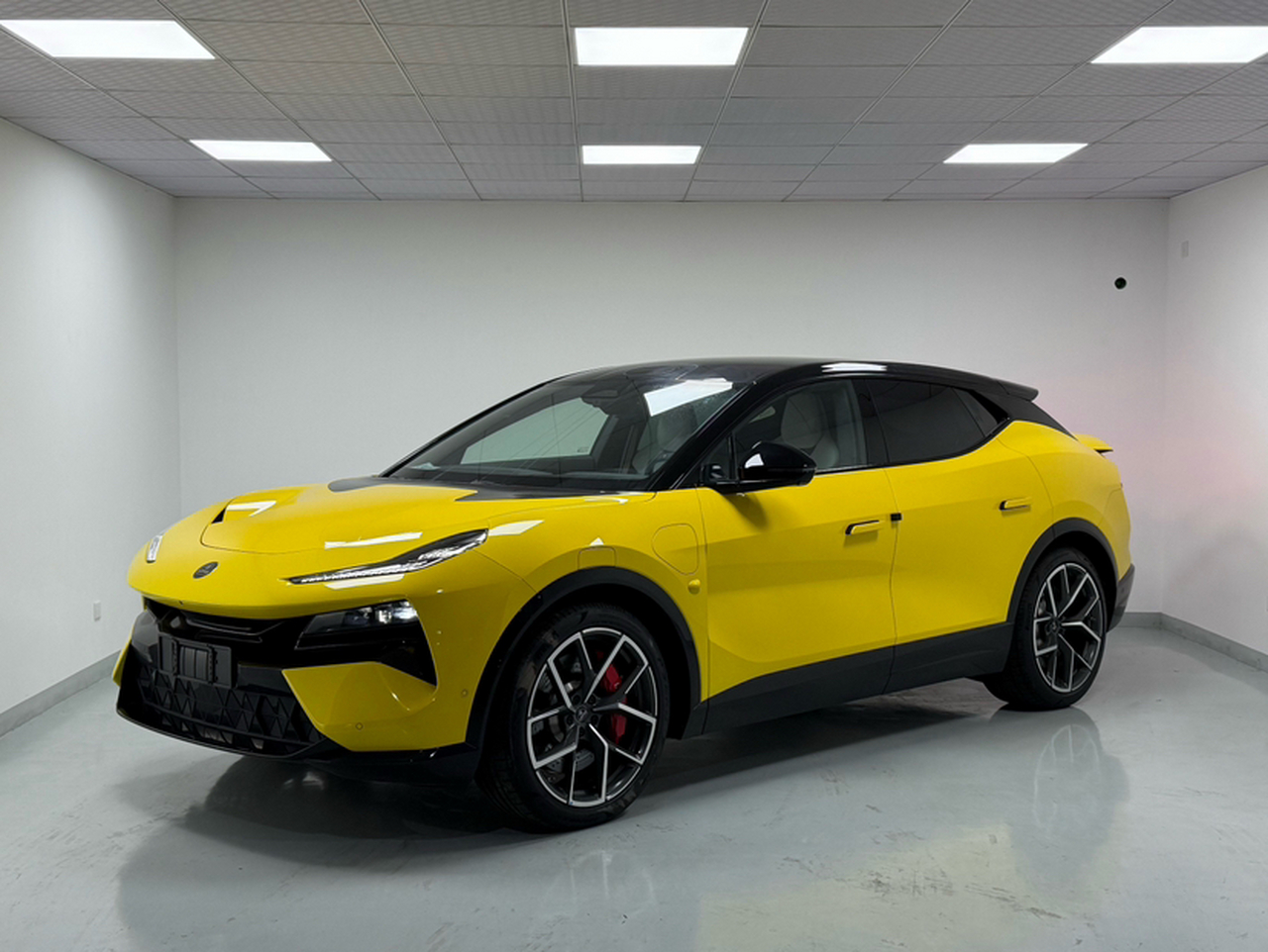 Lotus ELETRE 2026 600 5-Seater