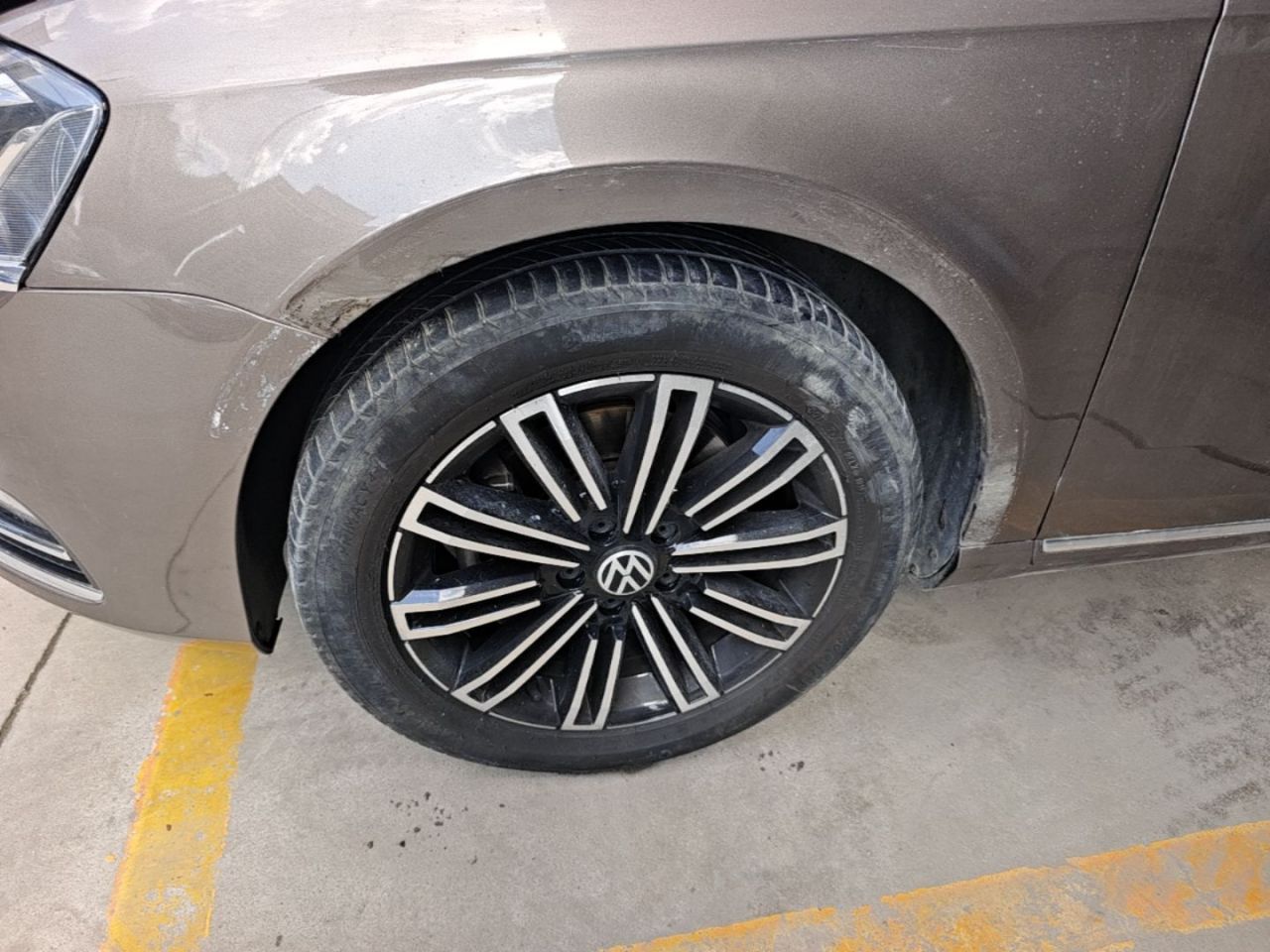 Magotan 2015 Facelift 1.8TSI Luxury photo 2
