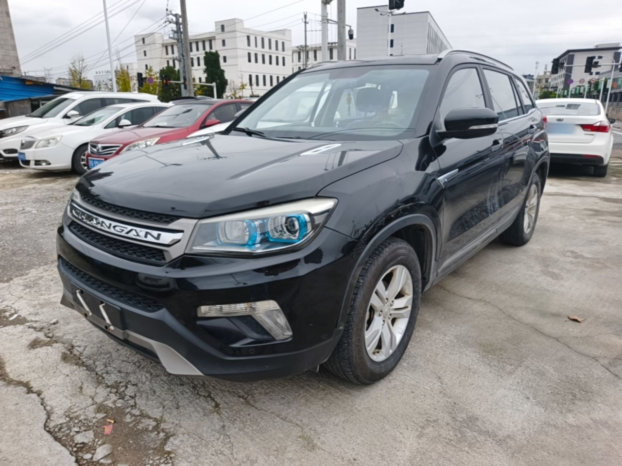 CS75 2016 2.0L MT Luxury China V