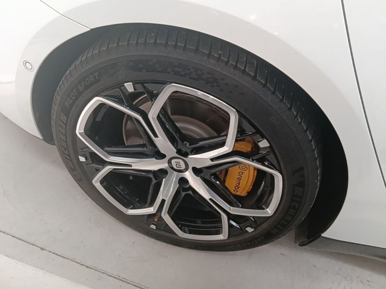 Xiaomi SU7 2024 AWD Extended Range High-end ADAS Max photo 5