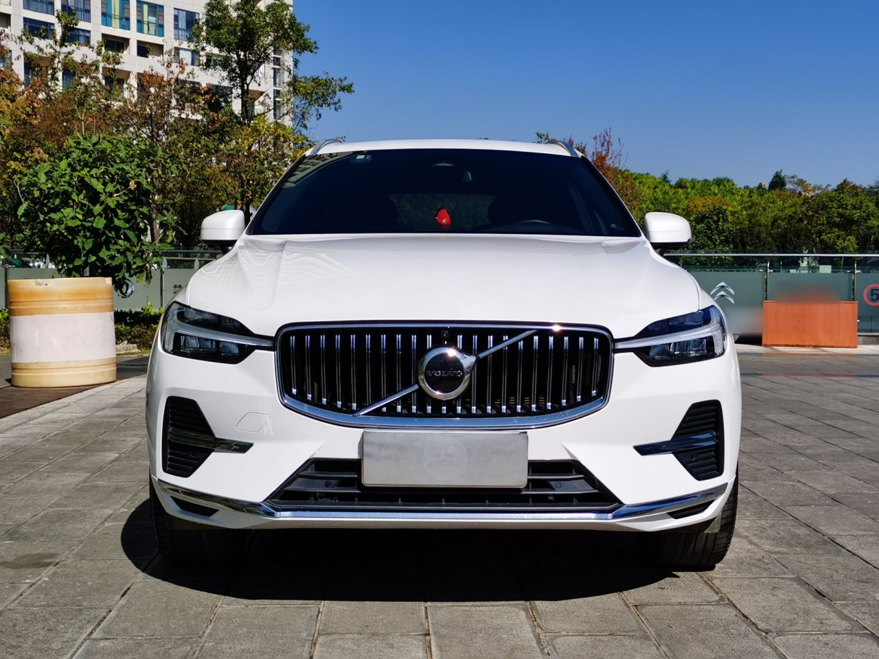 XC60 2023 B5 AWD Luxury photo 3