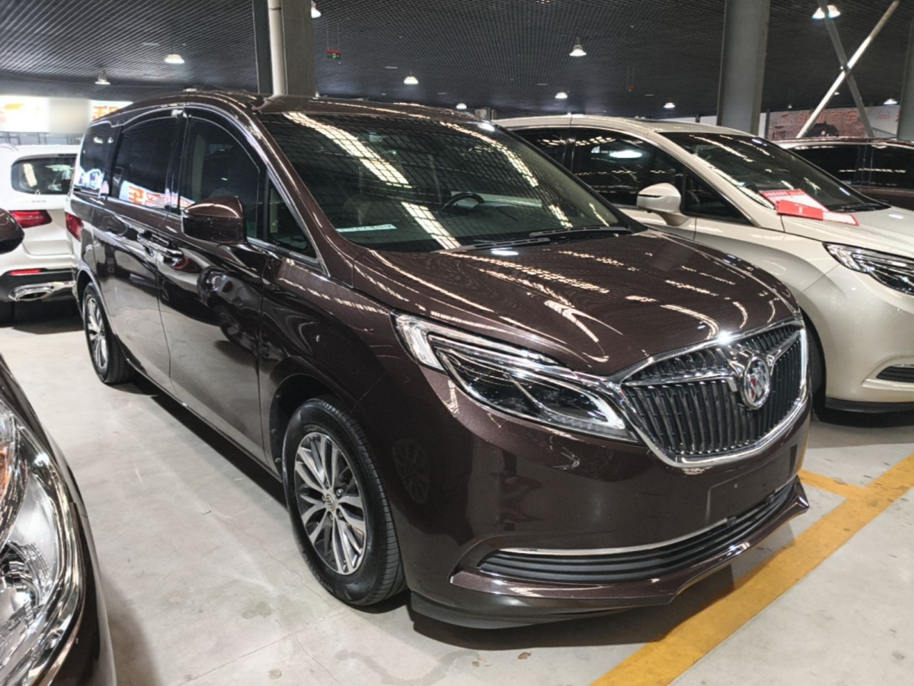 GL8 2017 ES 28T Luxury China V photo 3
