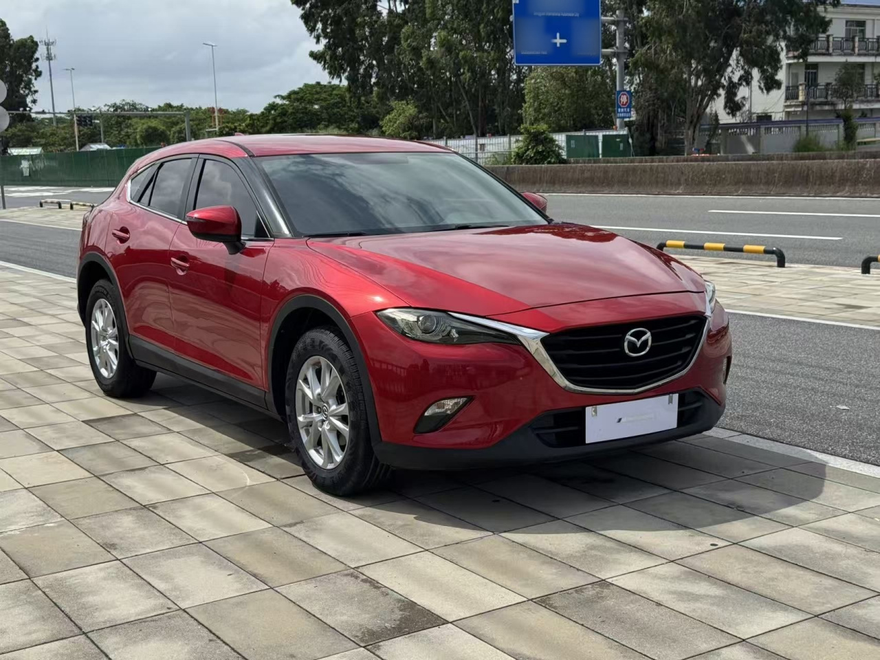 CX-4 2016 2.0L MT RWD photo 4