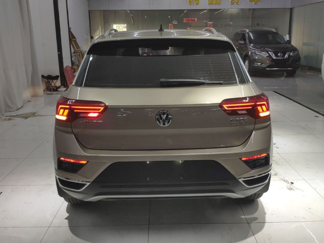 T-Roc 2018 230TSI DSG RWD Progressive China V photo 5