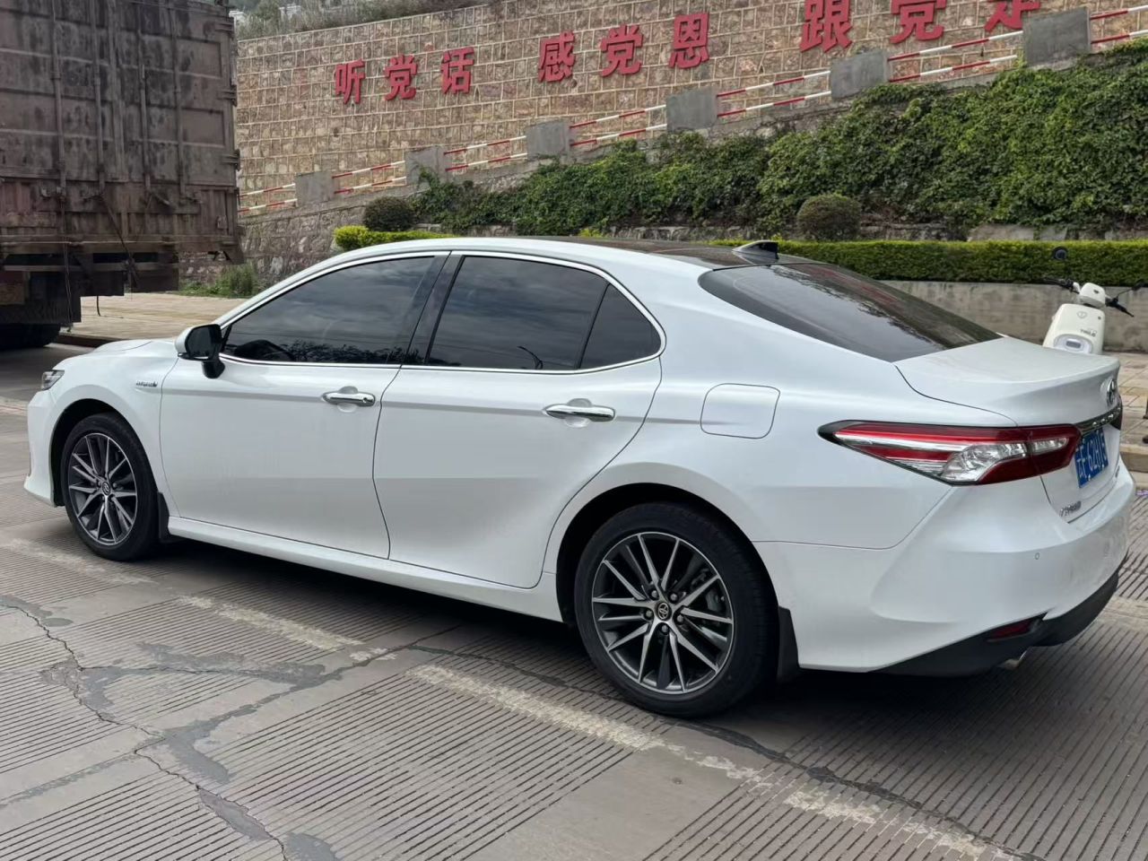 Camry 2021 Hybrid 2.5HG Luxury photo 4