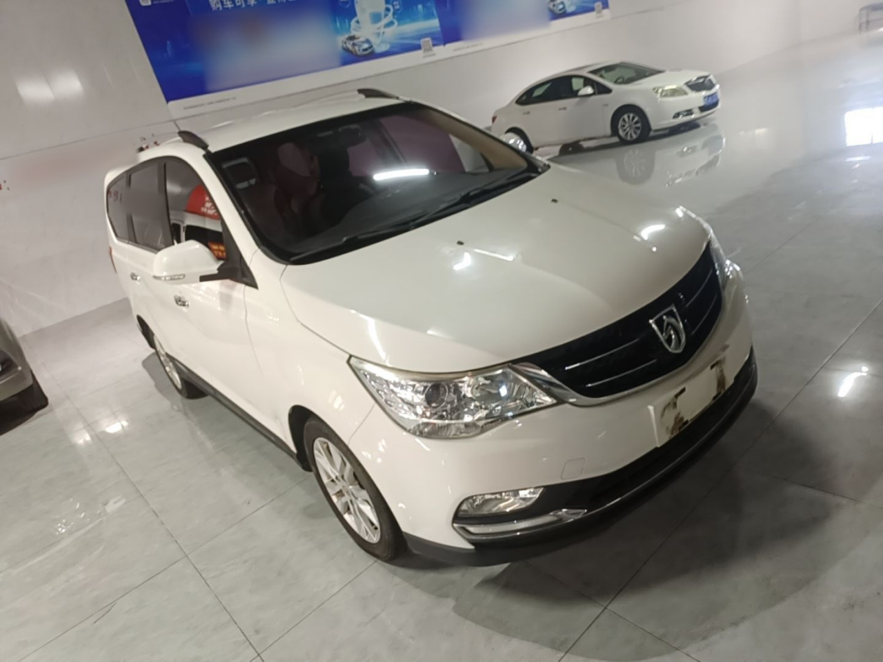 730 2016 1.5L MT Comfort 7-Seater China V photo 3