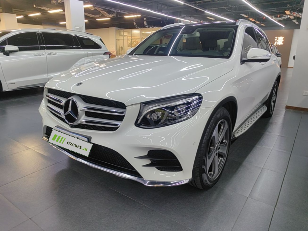 GLC 2017 GLC 300 4MATIC Dynamic