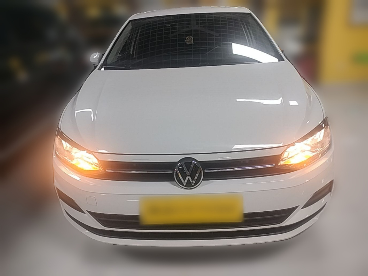 Polo 2023 Facelift Plus 1.5L AT photo 2