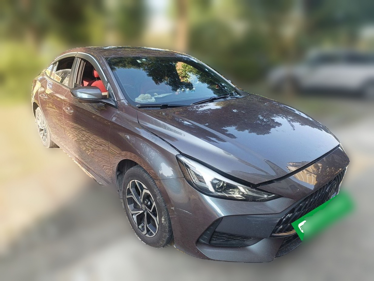 MG5 2022 180DVVT CVT Luxury photo 3