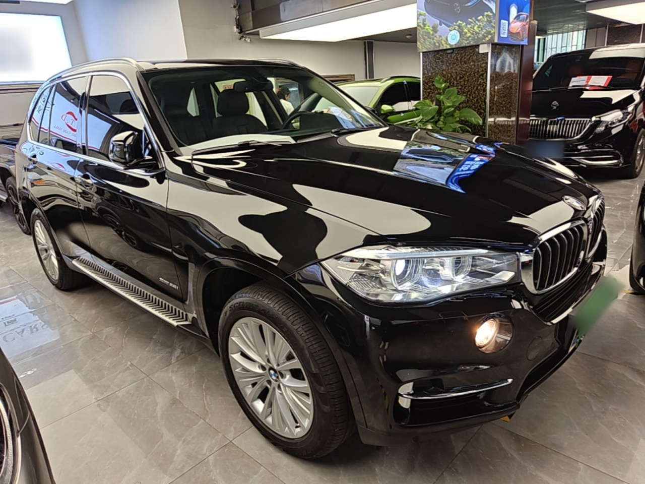 X5 Imported xDrive28i photo 3