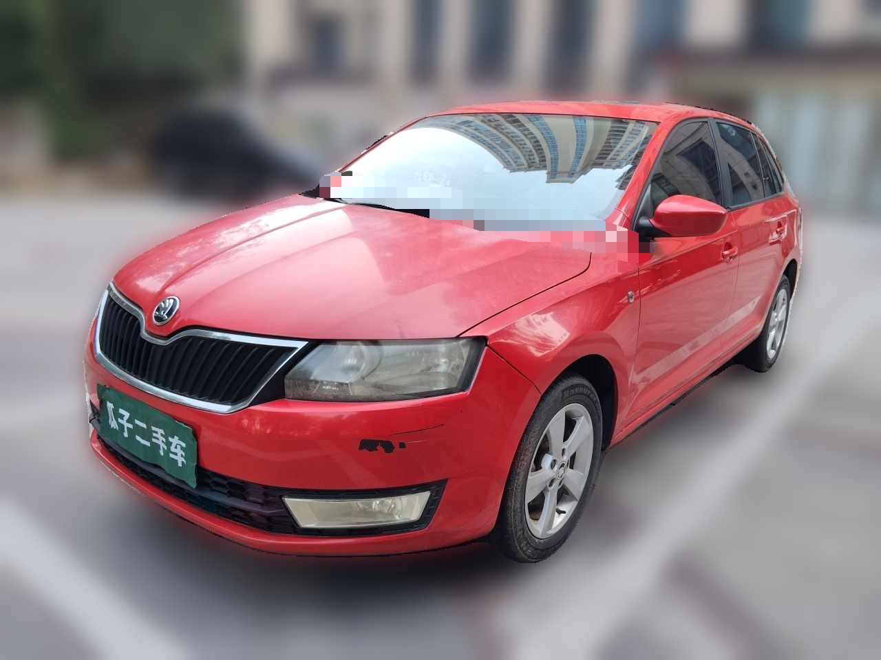 Rapid Spaceback 2014 1.6L MT Enjoy