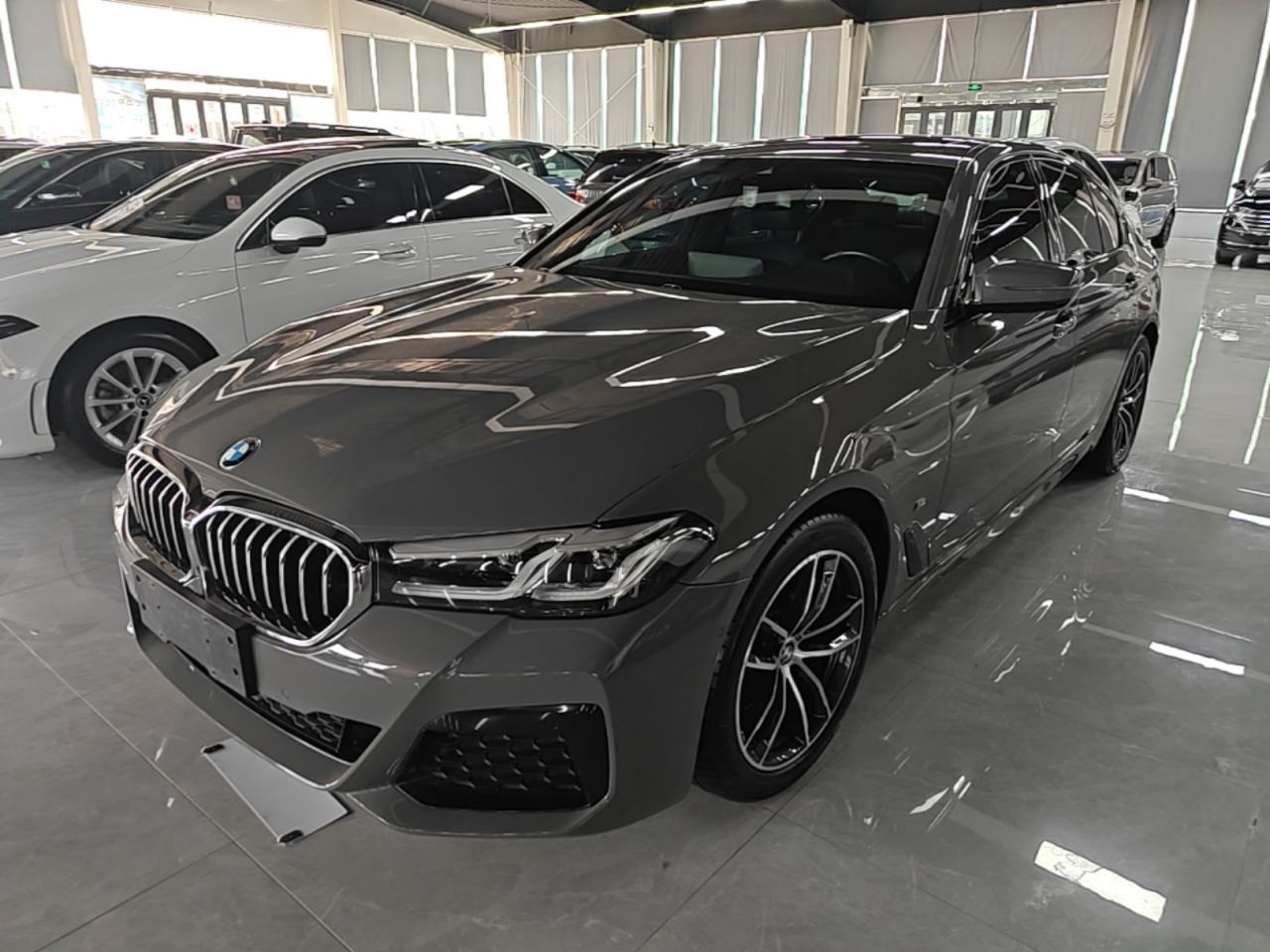5 Series Imported 2022 525i M Sport Package