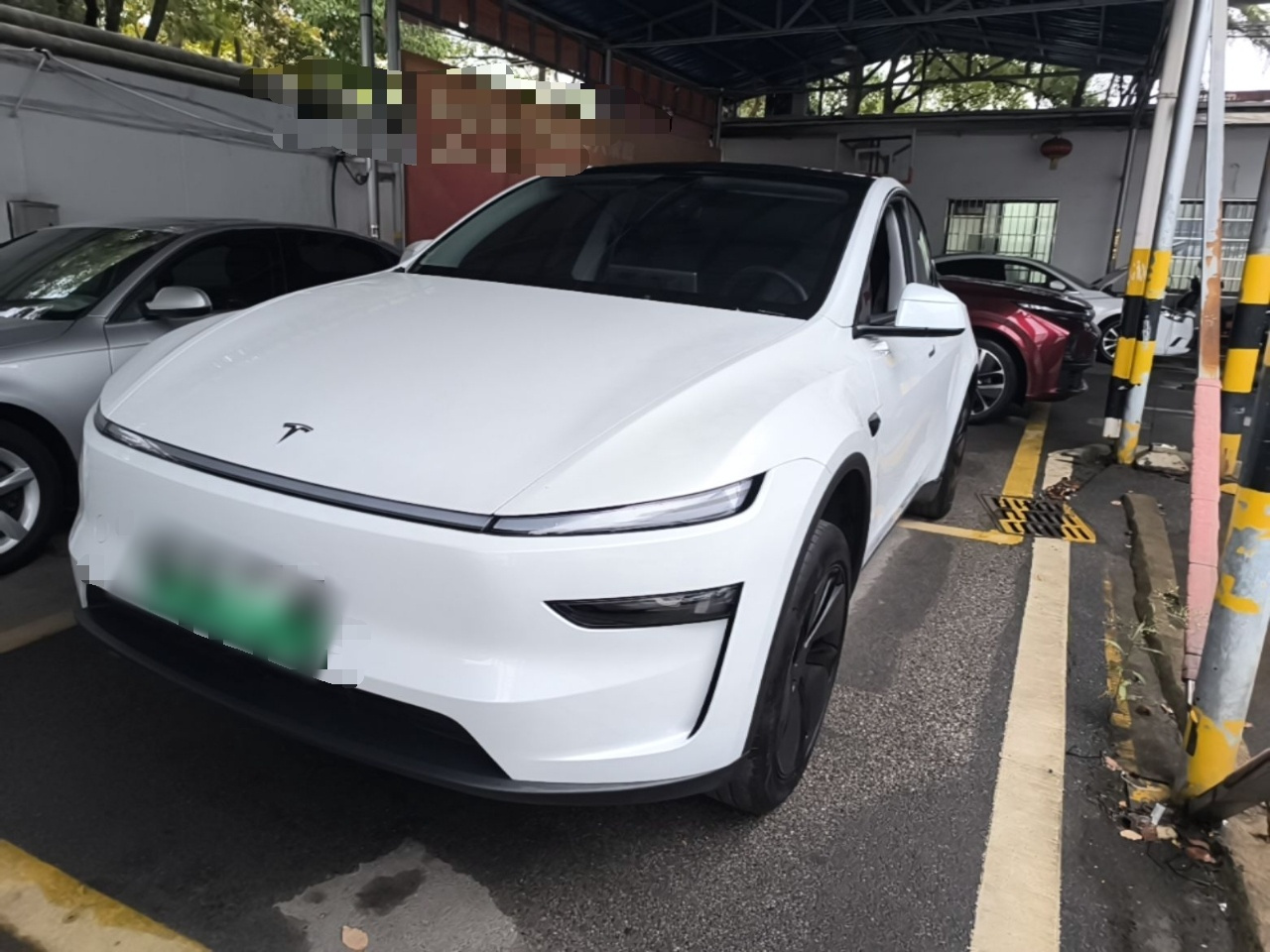 Model Y 2025 RWD