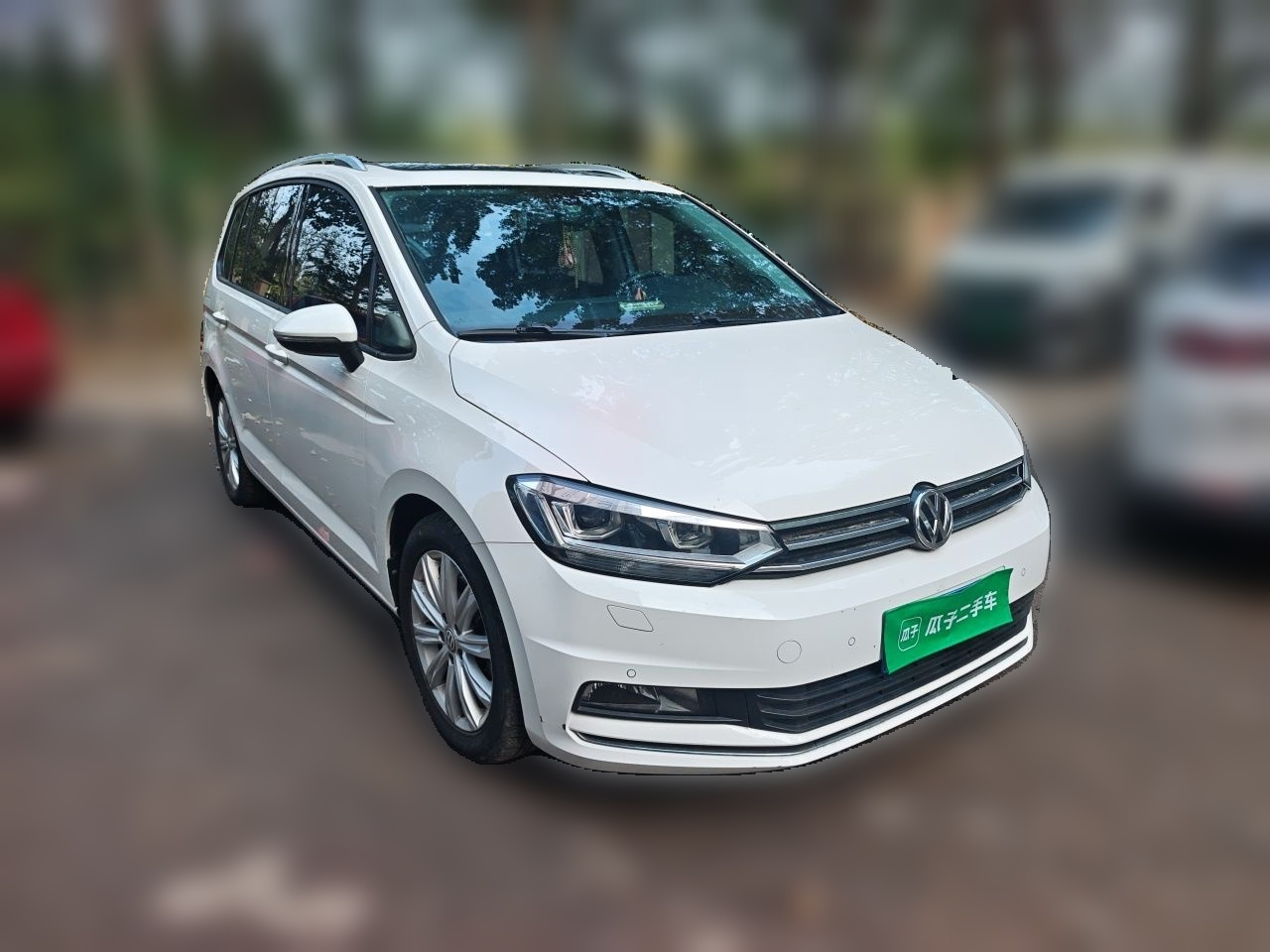 2018 L 280TSI DSG 6-Seater photo 3