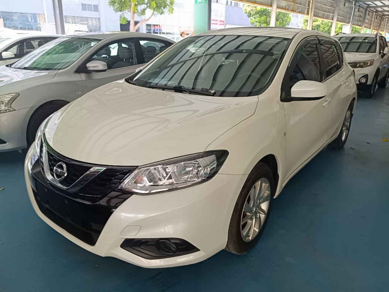 Tiida 2016 1.6L CVT