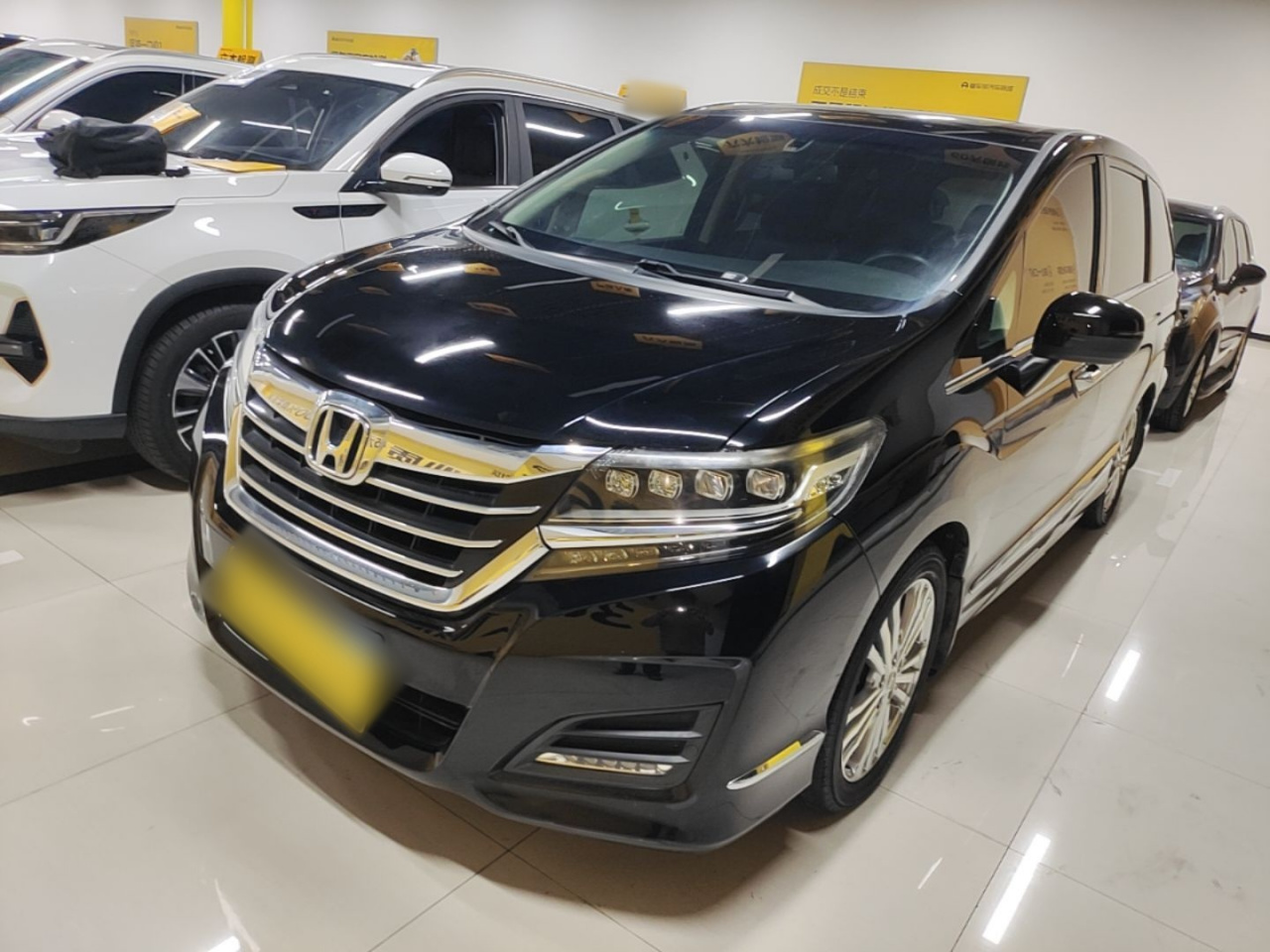 Elysion 2016 2.4L Luxury