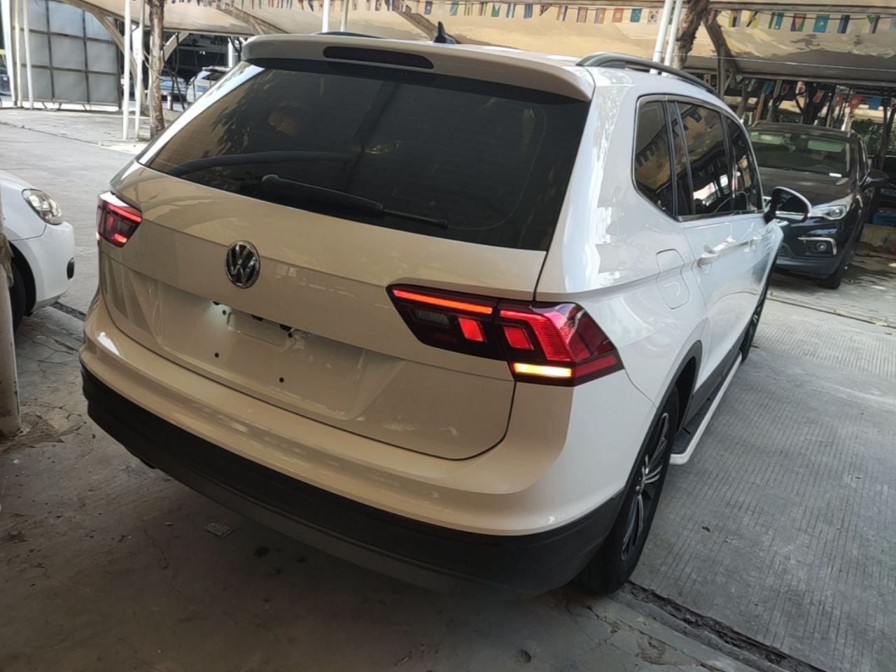 Tiguan L 2019 330TSI AT RWD China VI photo 4