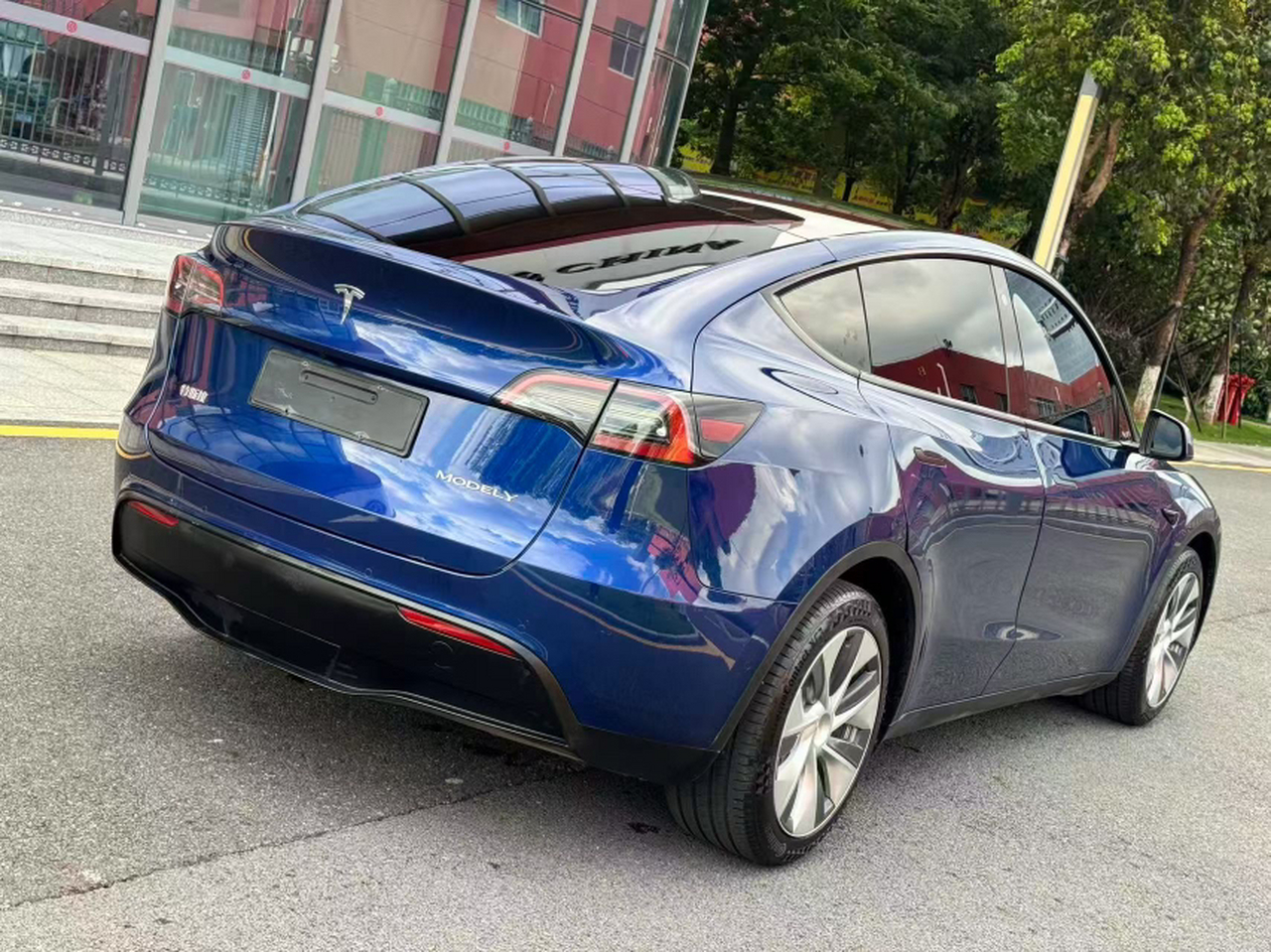 Model Y 2021 Long Range AWD 3D7 photo 4