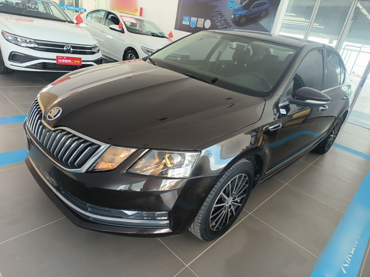Octavia 2019 TSI230 DSG Luxury