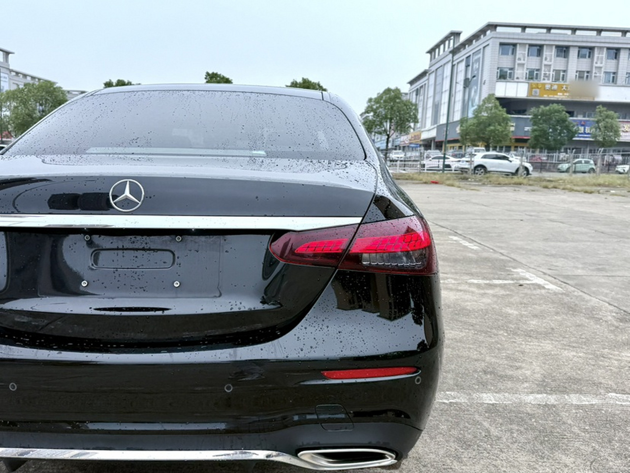 E-Class 2022 Facelift E 300 L Sport Luxury photo 4