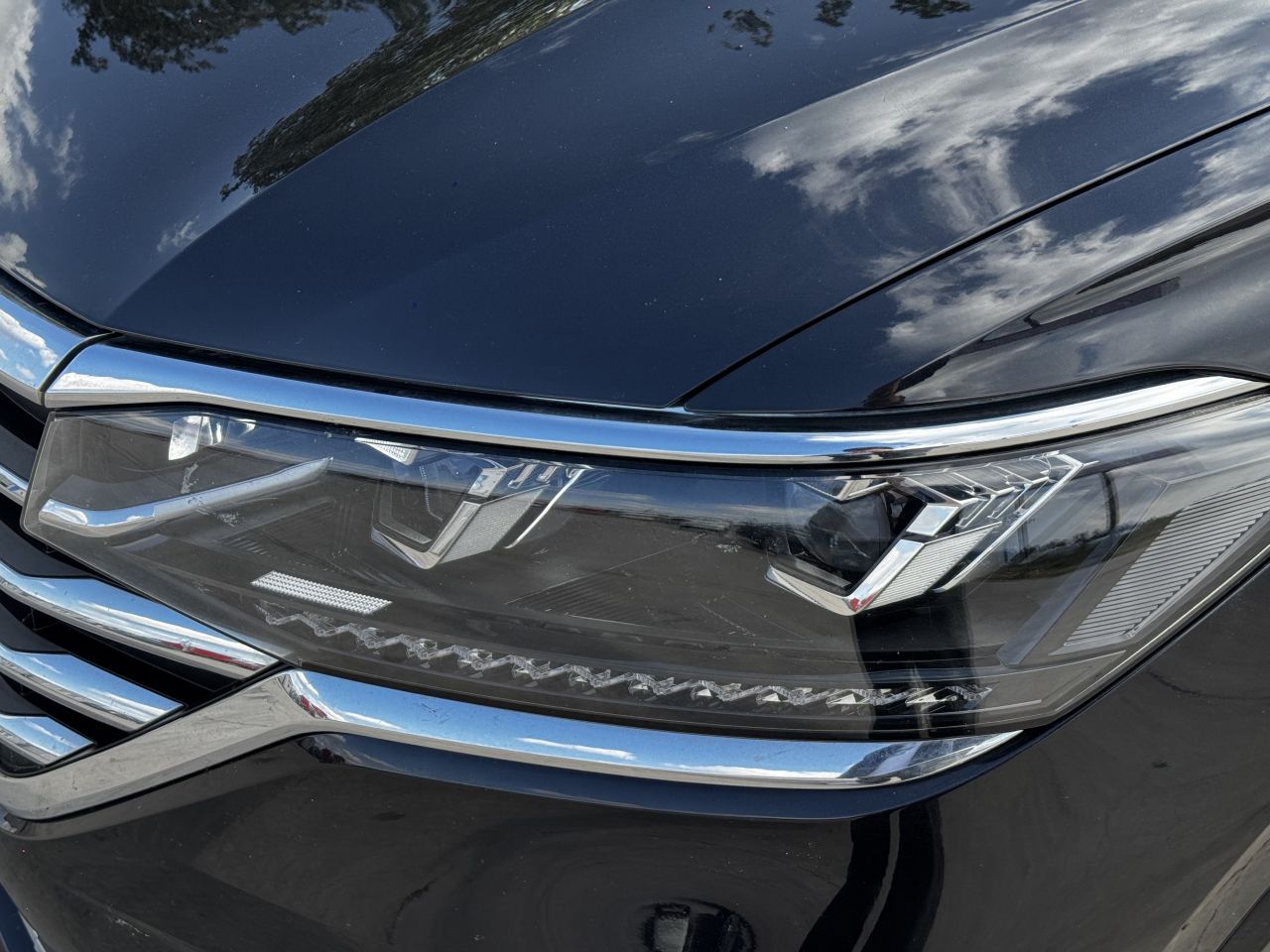 Viloran 2020 330TSI Luxury photo 4
