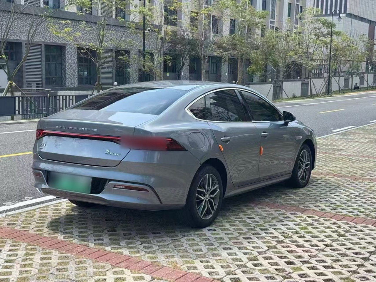 Qin PLUS 2021 DM-i 120KM Premium photo 4
