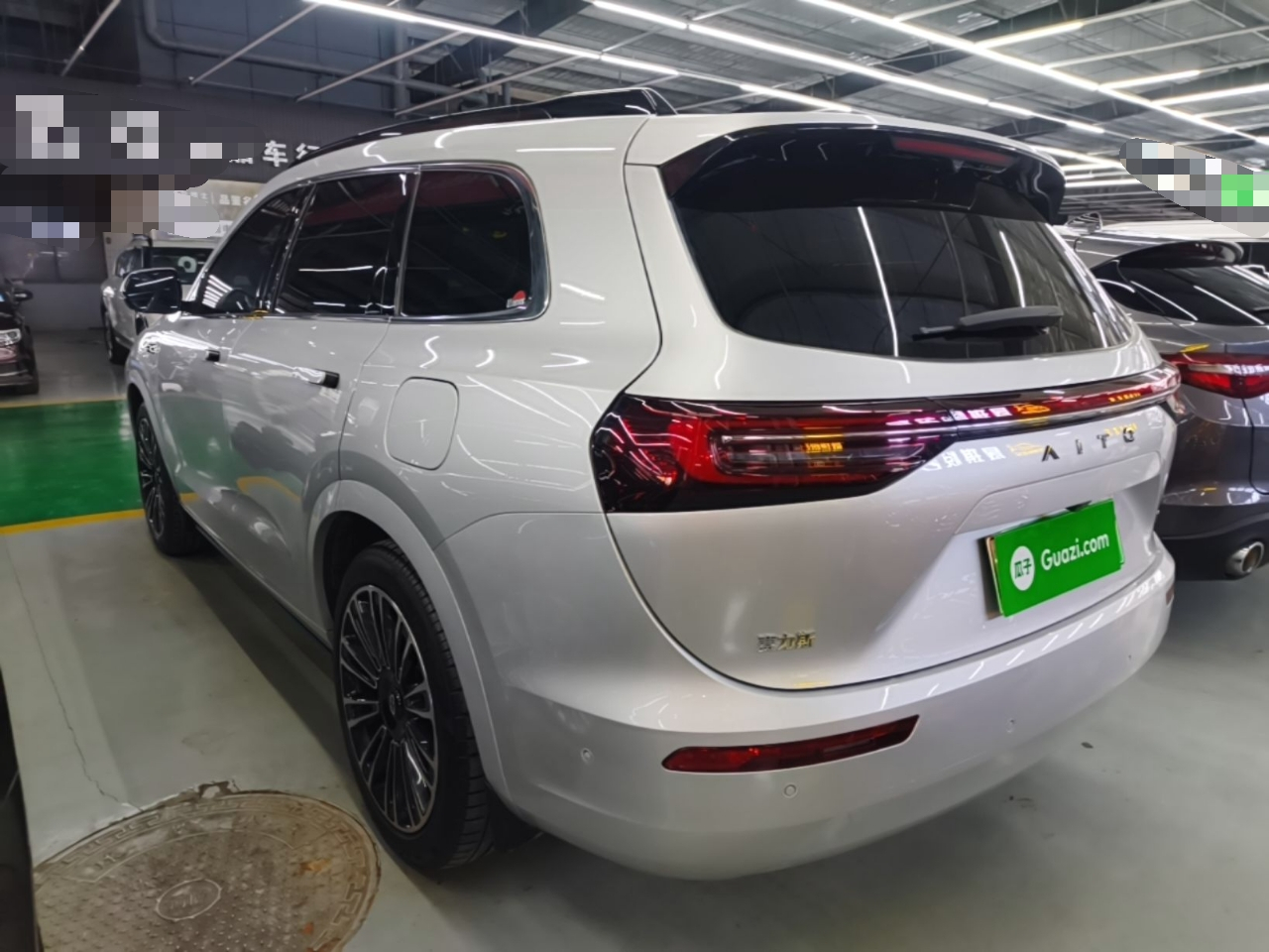 HIMA AITO M7 2024 1.5T ADAS AWD Max 5-Seater photo 4