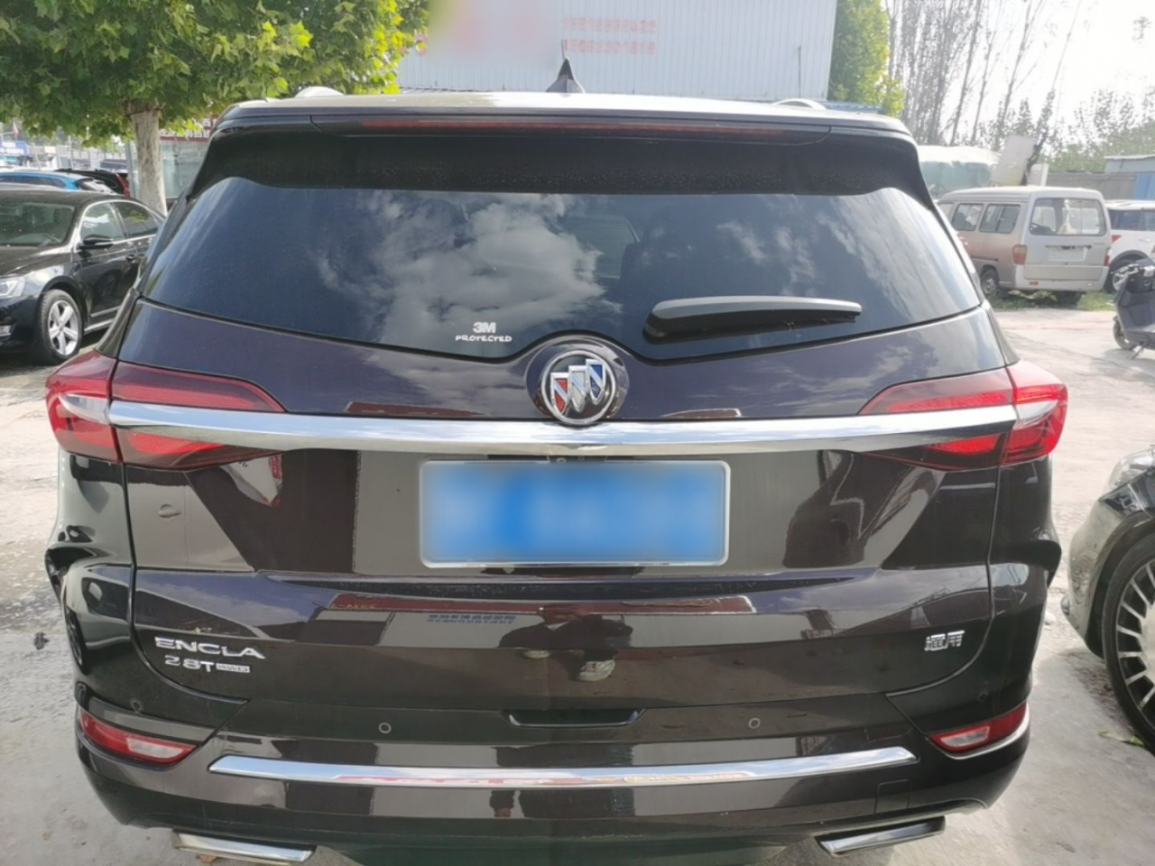 2020 28T AWD Avenir photo 3
