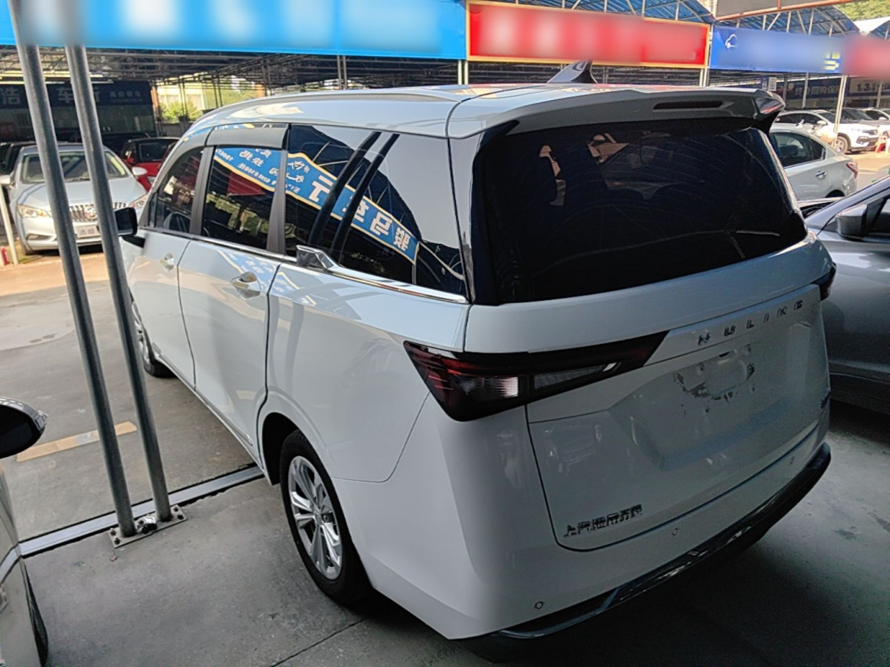 Wuling 2022 1.5L MT Comfort photo 4
